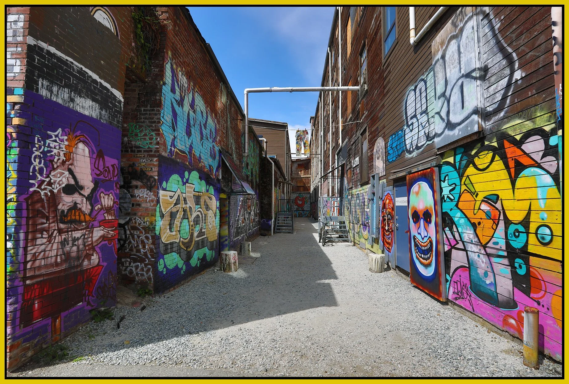 1000 Parker Alley Graffiti_Jun 18_2023_HDR_5C0655_4x6s.jpg