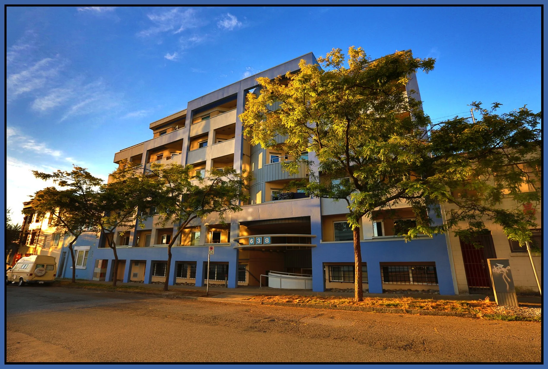 638 Alexander St_Sep 5_2012_HDR_C8169_4x6s.jpg