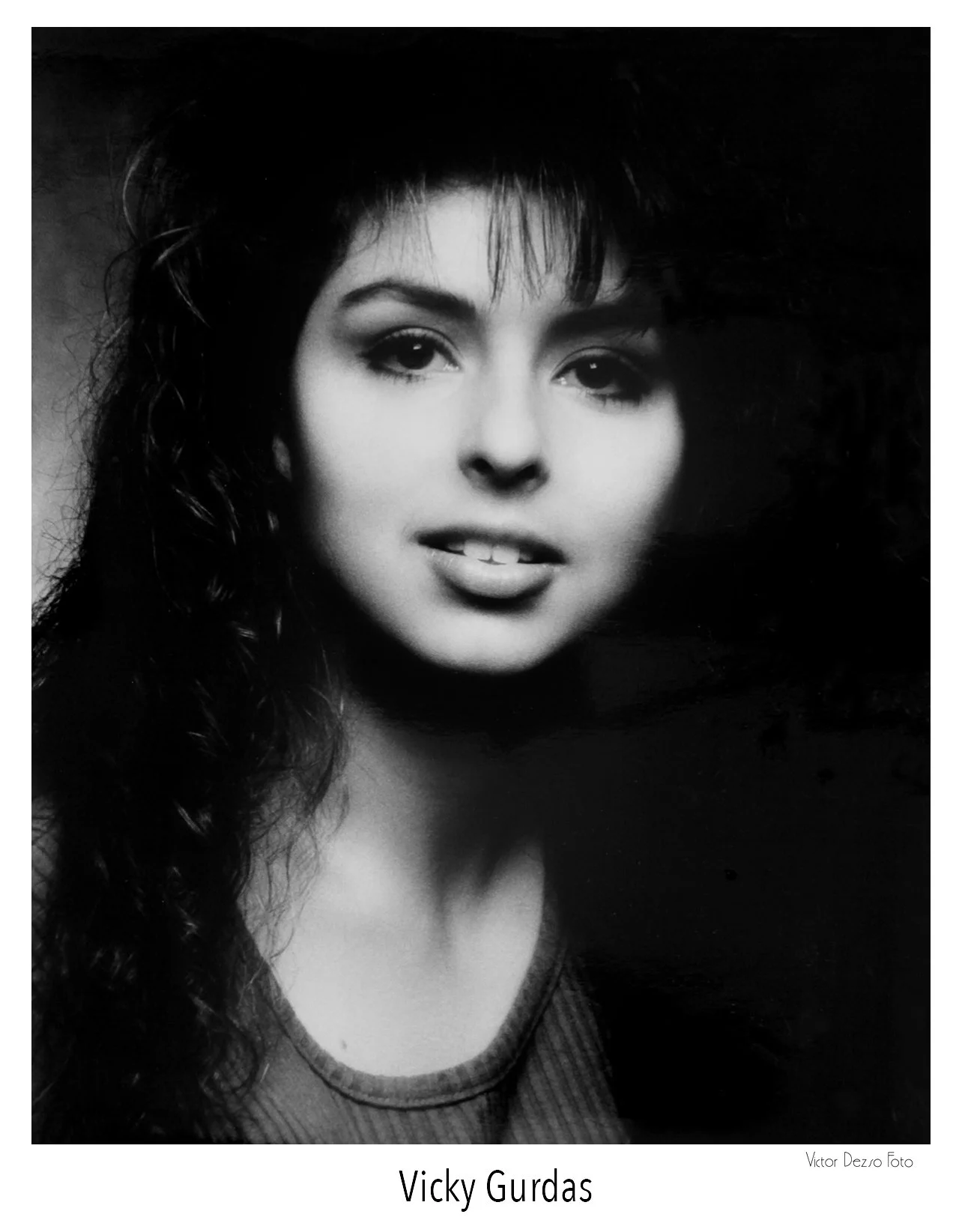 Vicky Gurdas_1991_3728_4x5s.jpg