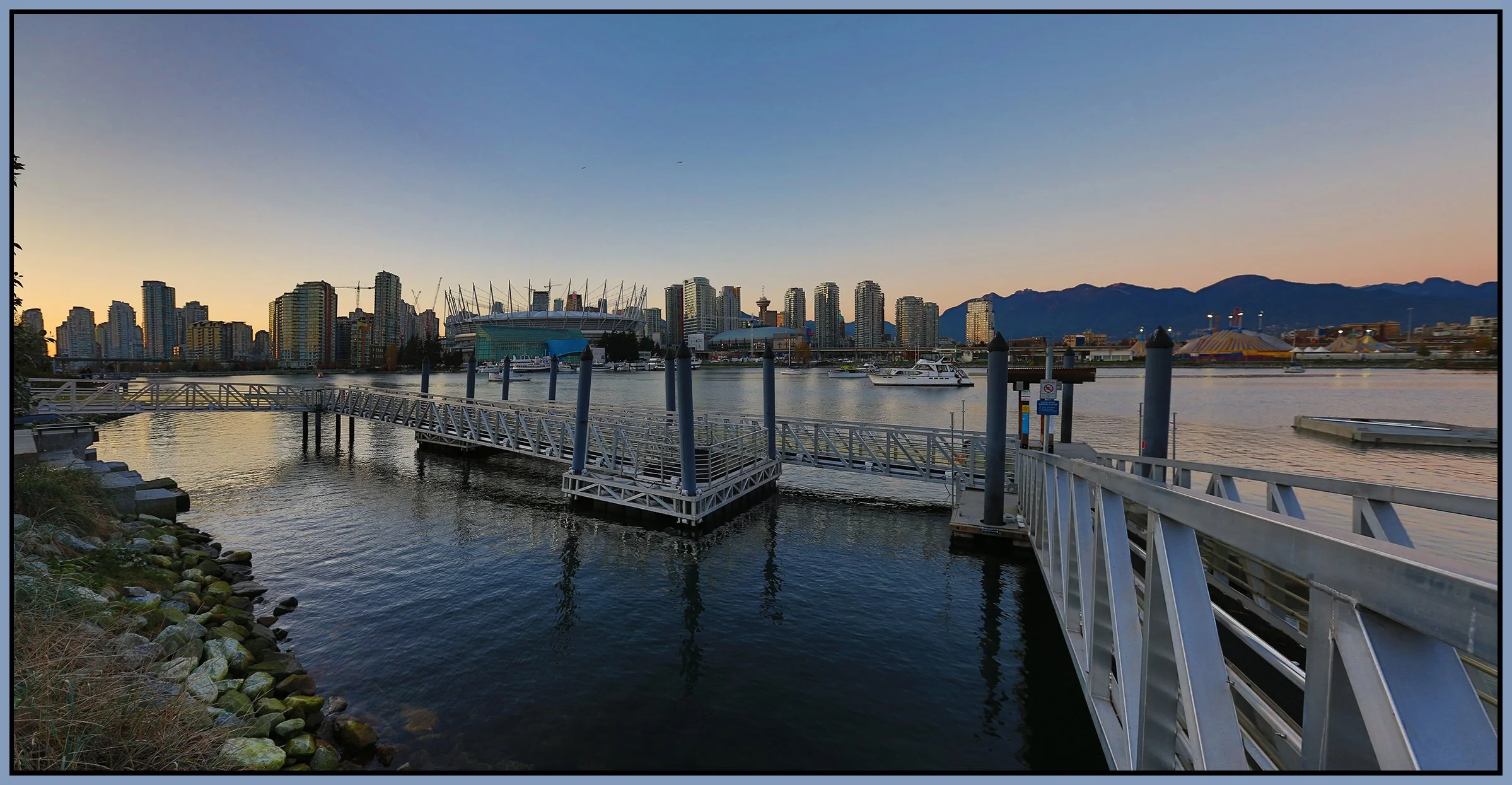 3.8 View Vancouver_Lkg NW_Nov 9_2015_HDR_Pan_H0554_4x8s.jpg