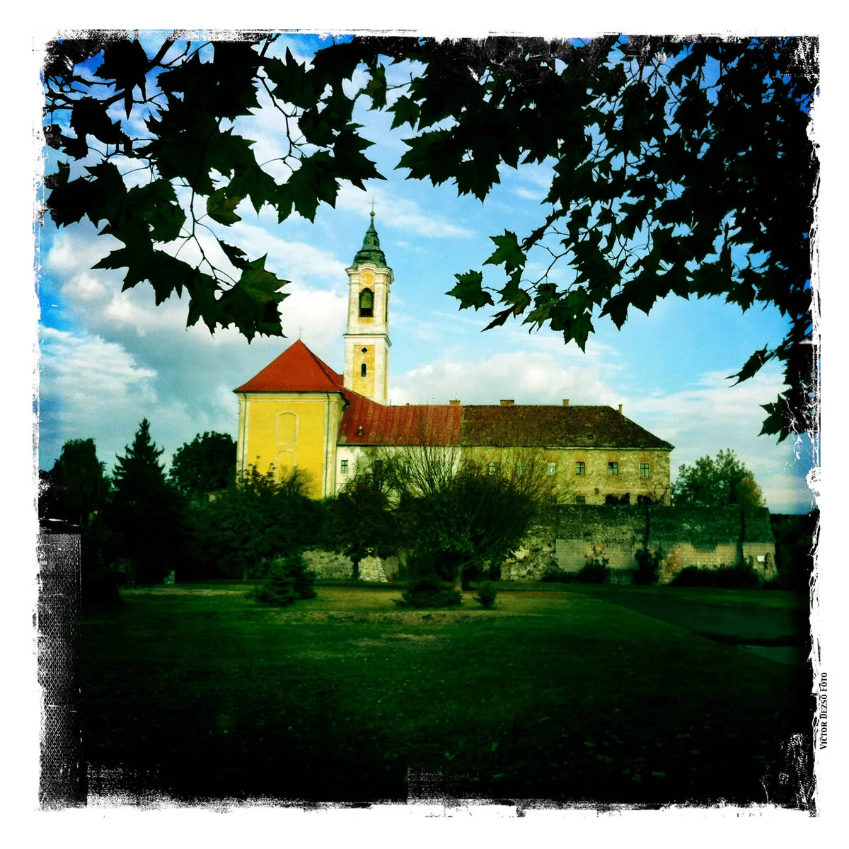 Vác_Oct 22_2011_0523_4x4.jpg