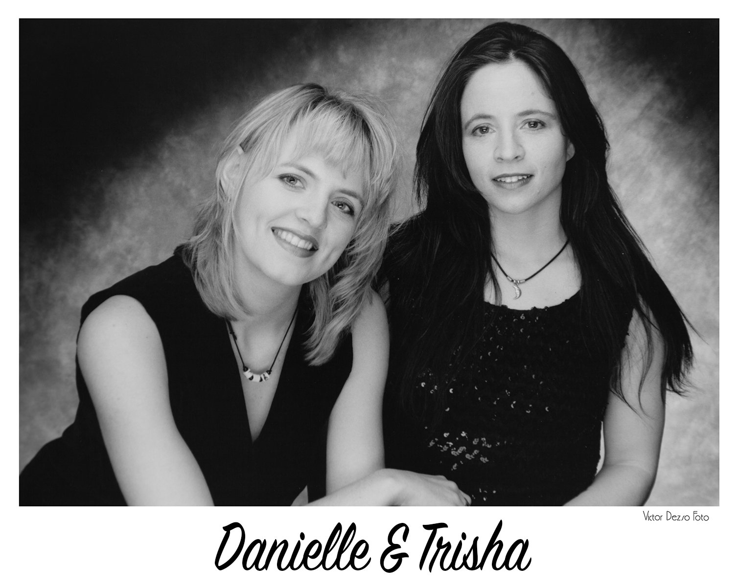 Danielle & Trisha_3121_4x5.jpg
