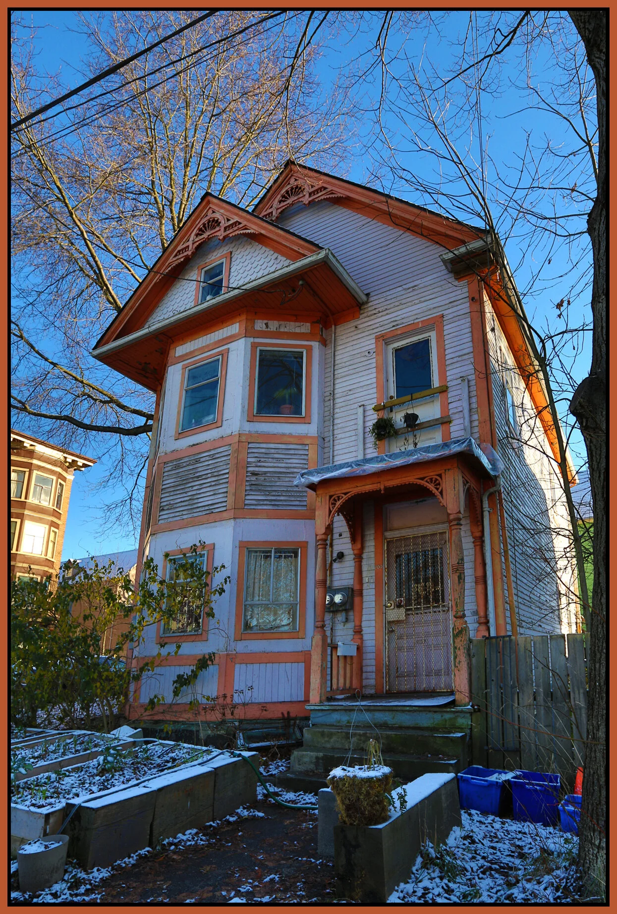 700 Jackson_Nov 29_2014_HDR_F8217_4x6_1s.jpg