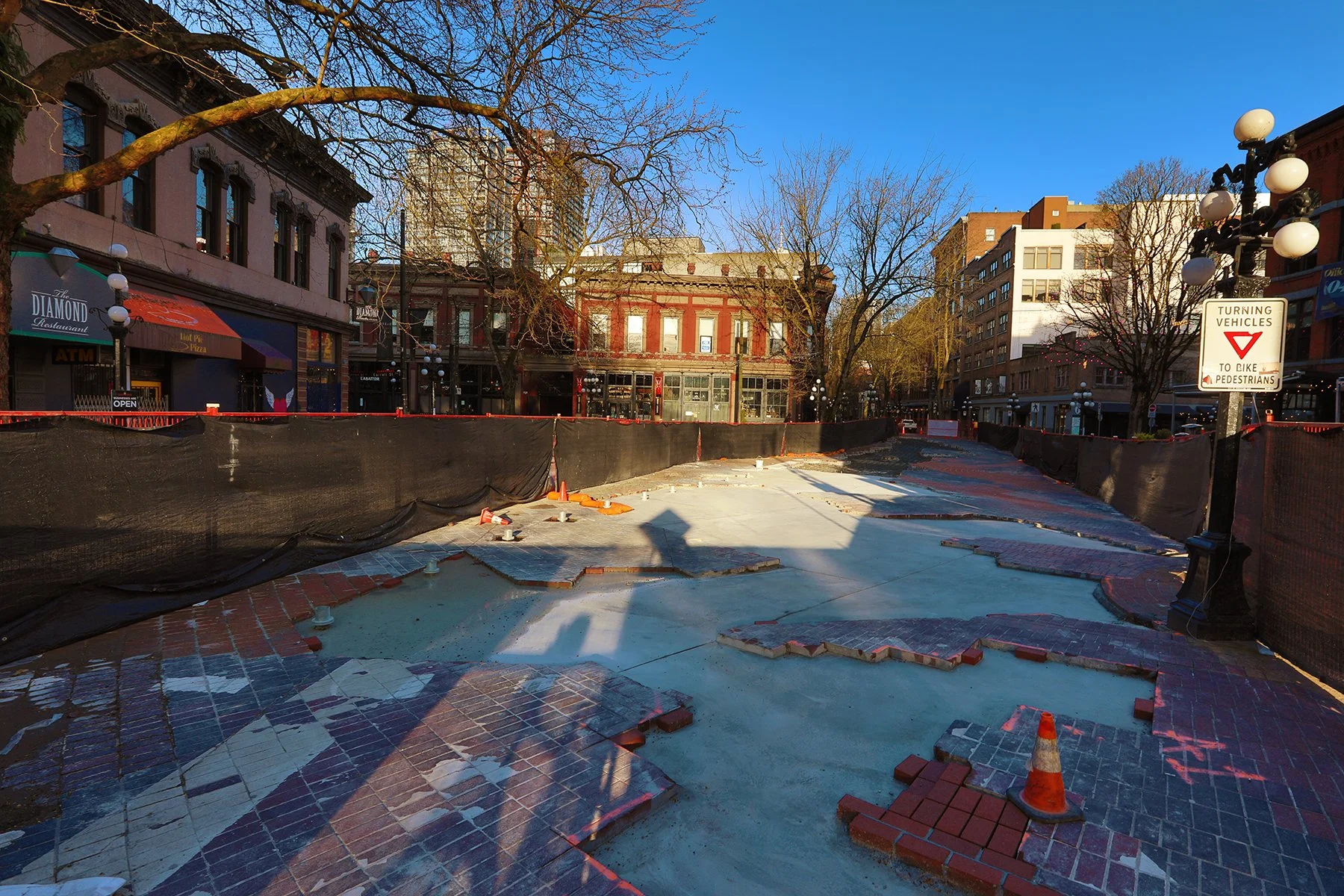 Gastown Maple Tree Sq.Const_Apr 1_2024_HDR_4H6298_4x6.jpg