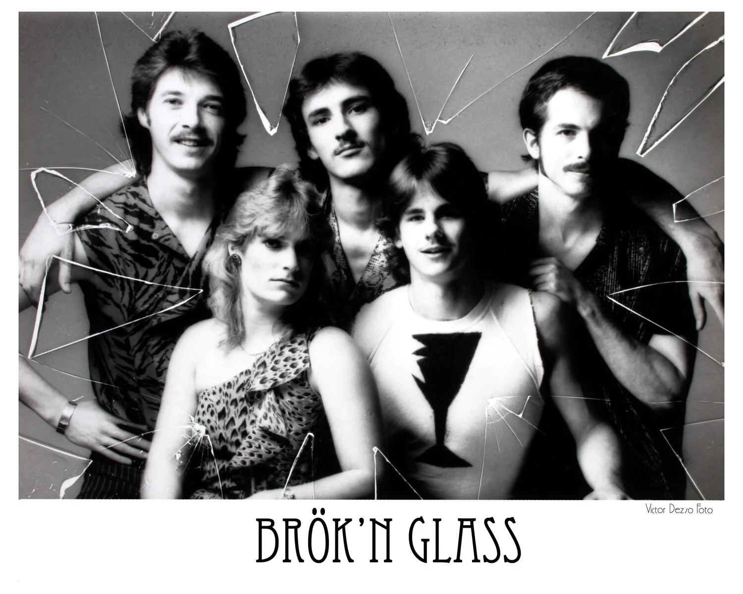 Brok'n Glass_7181_s.jpg