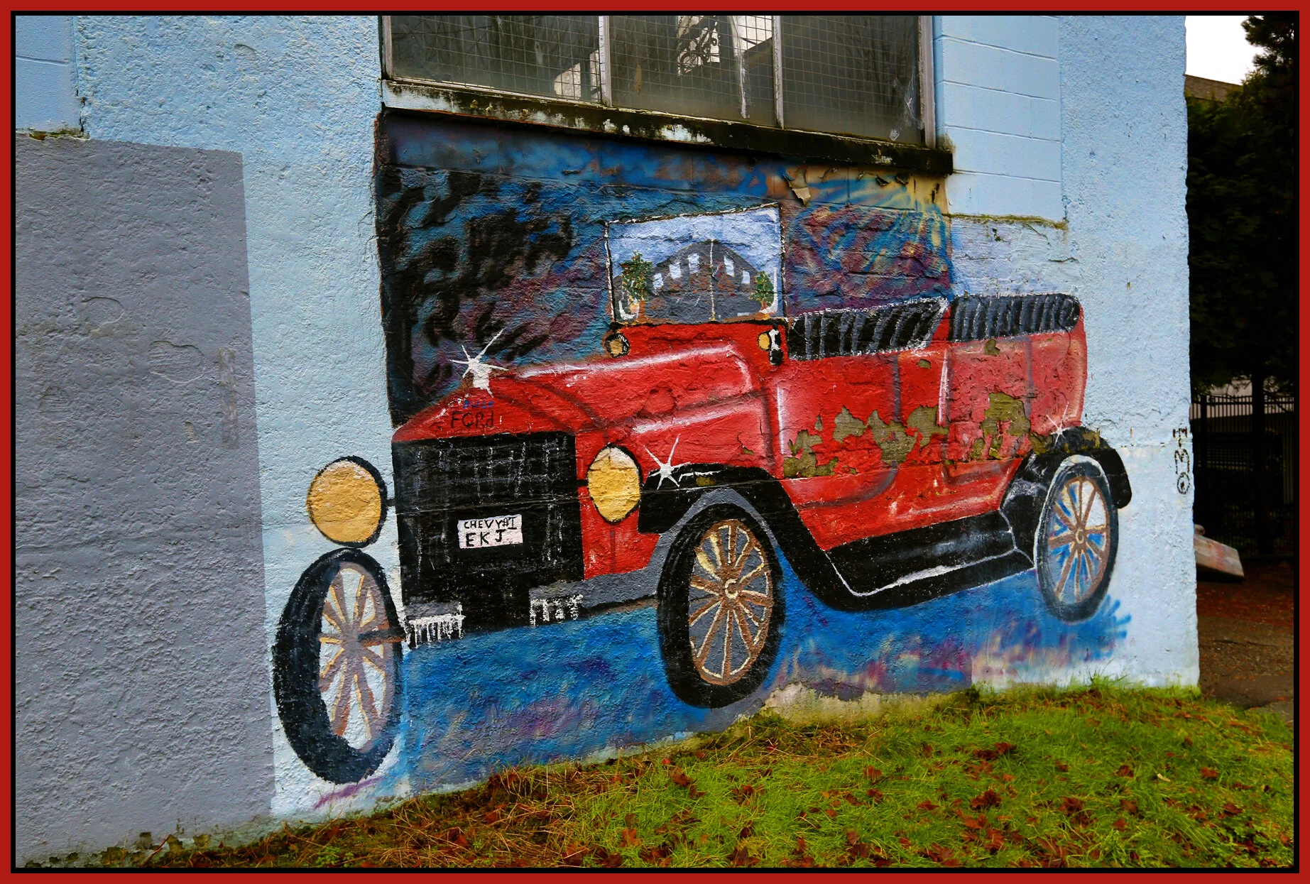 Commercial Dr Mural_Dec 12_2012_HDR_C3961e_4x6s.jpg