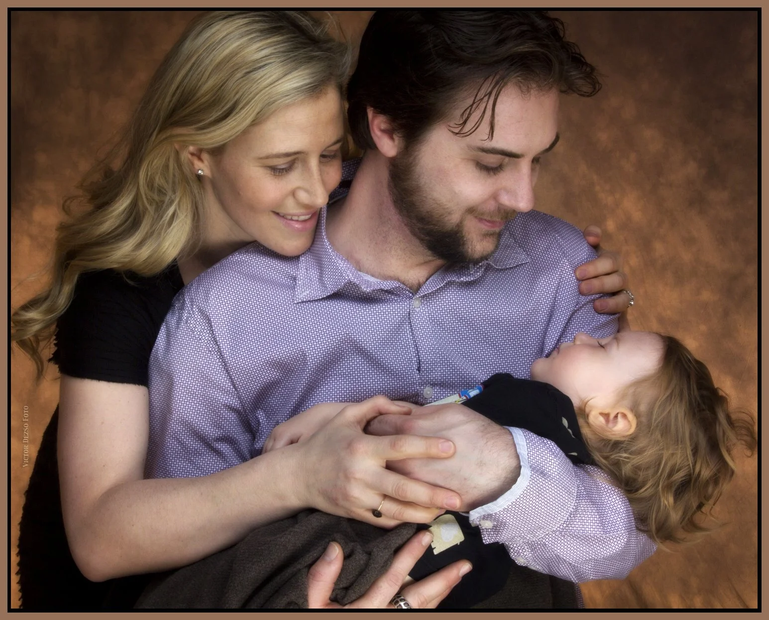 Robin & Kristina & Sage_2011_9661v2_4x5s.jpg