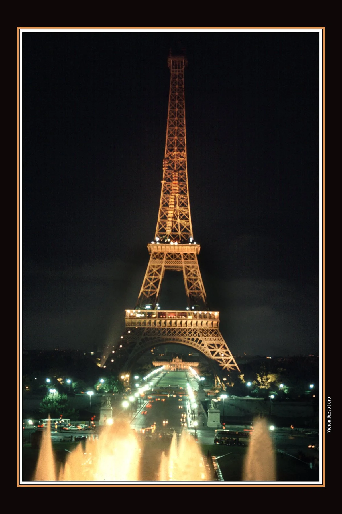 Eiffel Tower_4x6.jpg