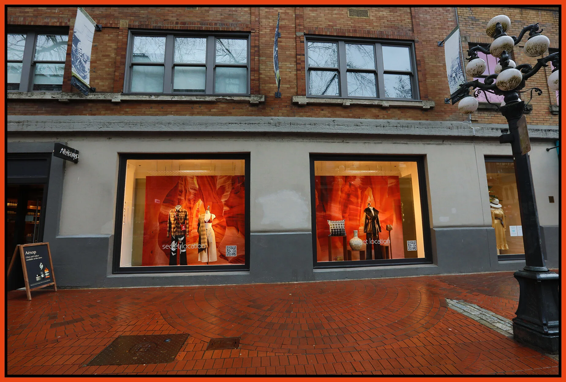 Gastown Window_Jan 28_2021_HDR_4G3000_4x6s.jpg