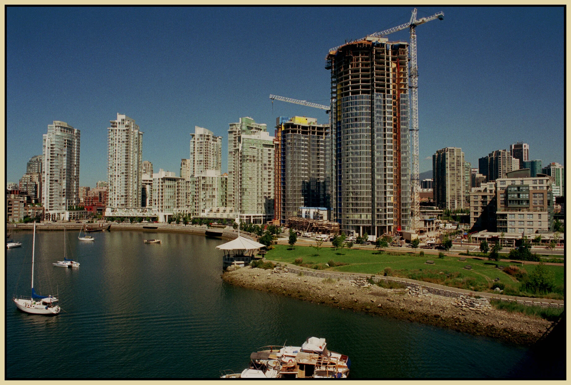 Cambie Br LkgNW_Sep 7_2001_33_4x6s.jpg