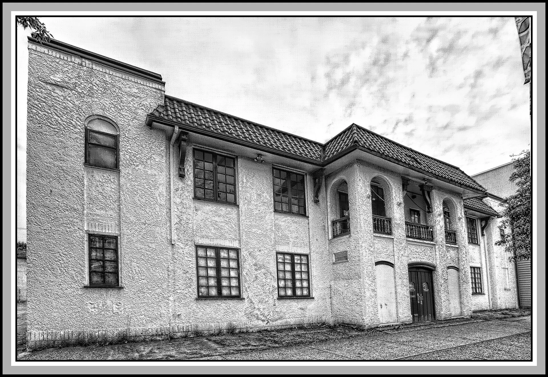 822 E Hastings_Jun 3_2018_HDR_C3676_pePpSoftPncl_4x6s.jpg