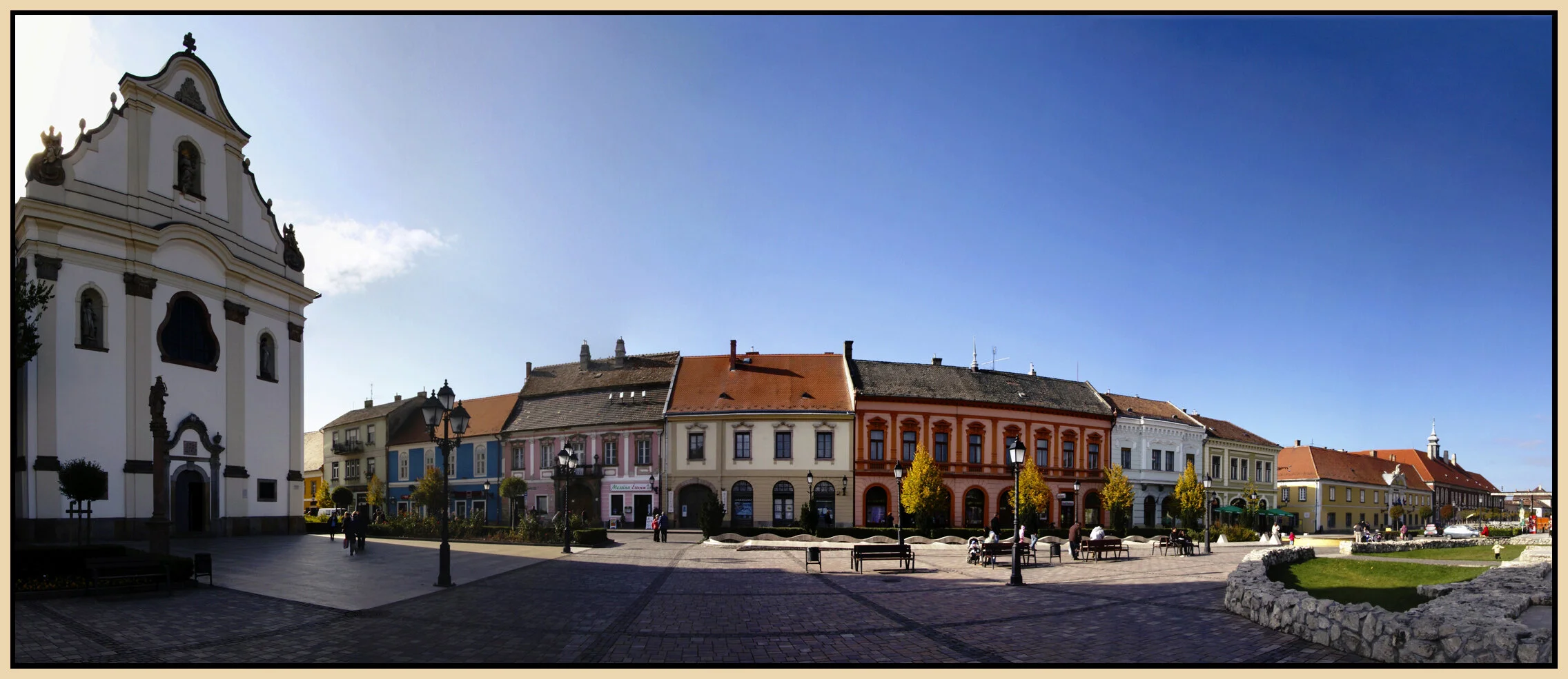 Vác_Oct 23_2011_Pan0560_pePop_4x7.5s.jpg