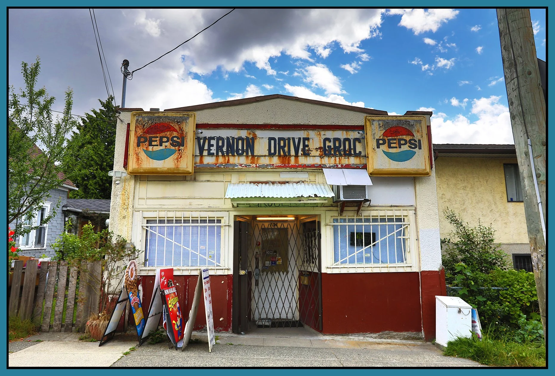 Vernon Dr Groc_Jun 10_2018_HDR_C6008_4x6s.jpg