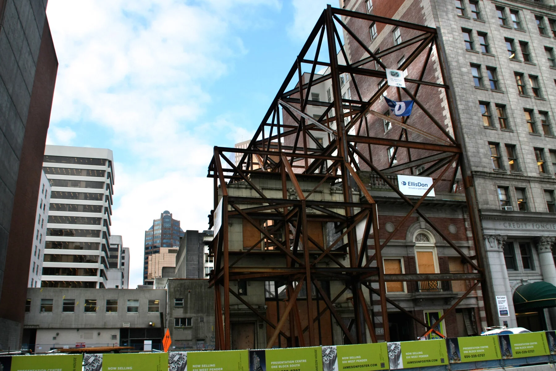 Hastings Constr_Mar 4_08_6602_1_4x6.jpg