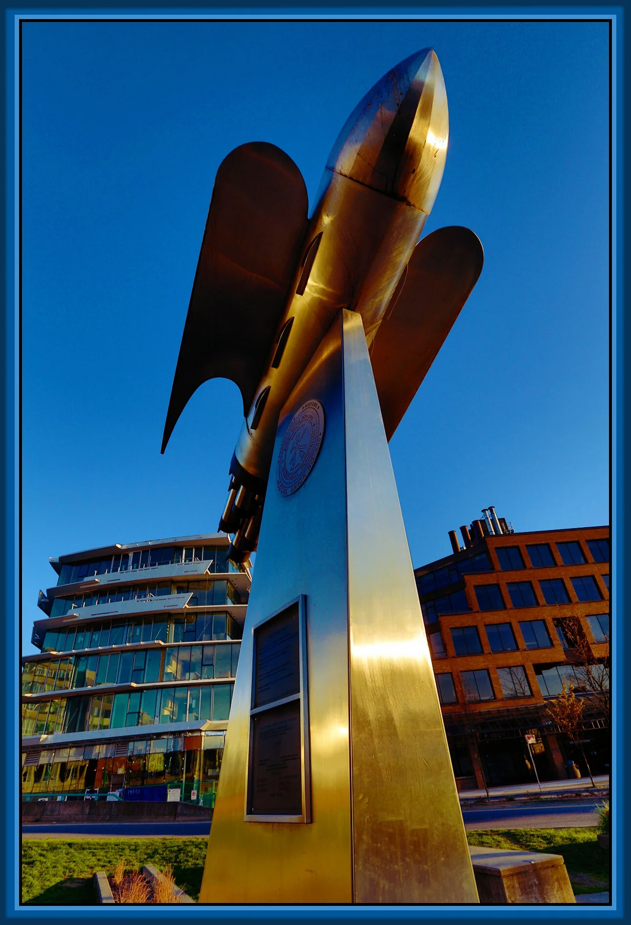 Cambie Bg Rocket_Apr 12_2014_HDR_E1490_pePop_4x6s.jpg