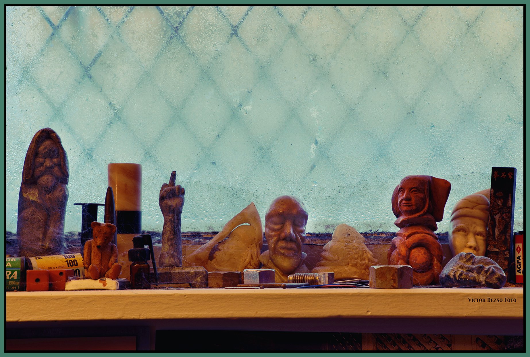 Knick-Knacks_Dec 17_2025_HDR_5F5483_peHyper Real Sepia Drkn_4x6s.jpg