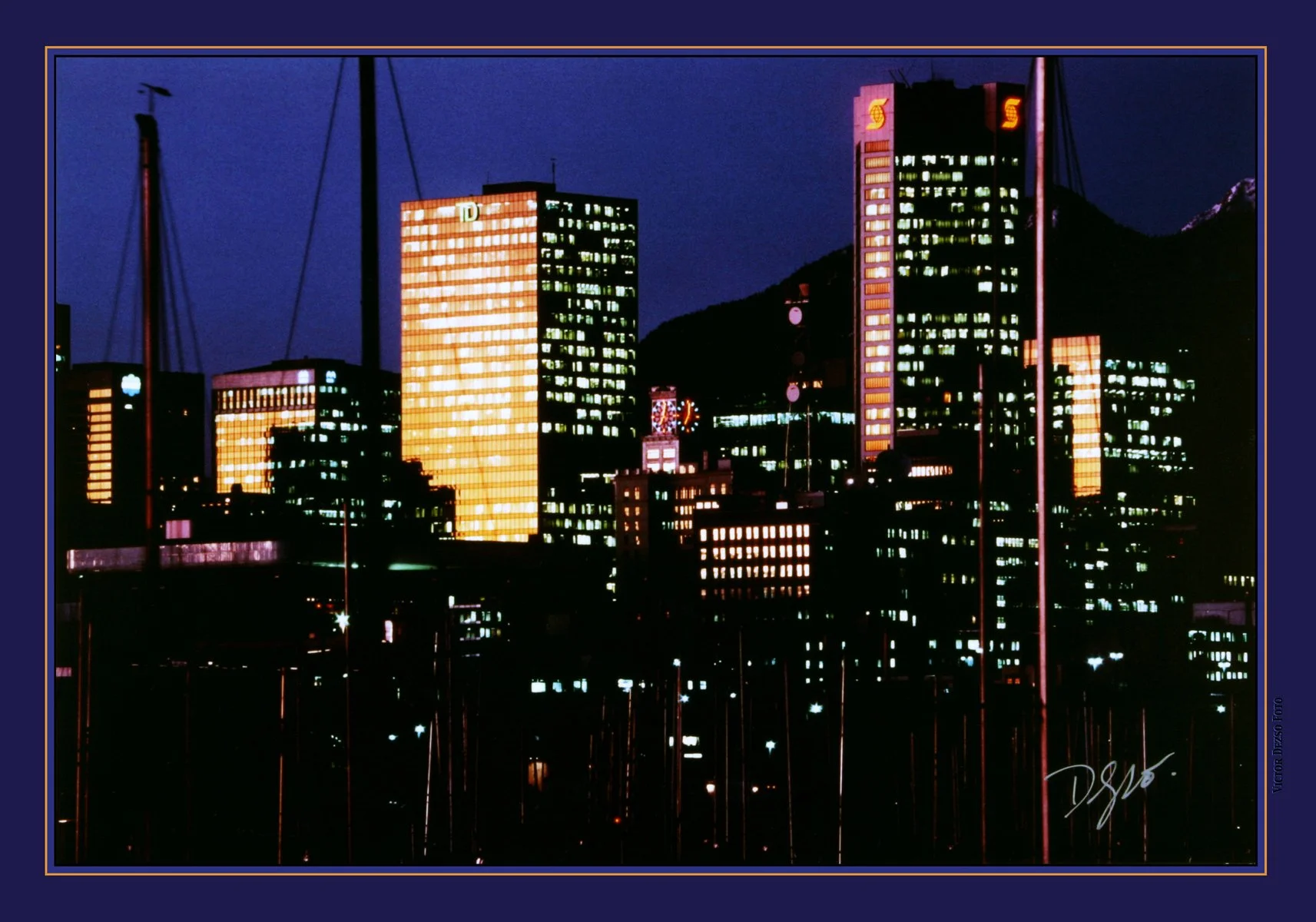 2 View Vancouver_1980s_1166_4x6s.jpg