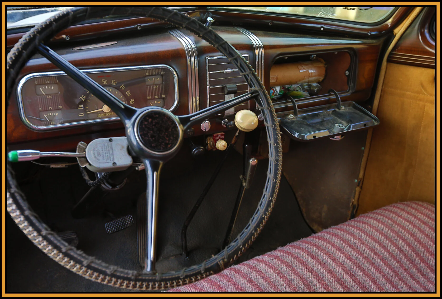 Chevy at AxleAlley_Oct 15_2015_HDR_H5169_4x6s.jpg