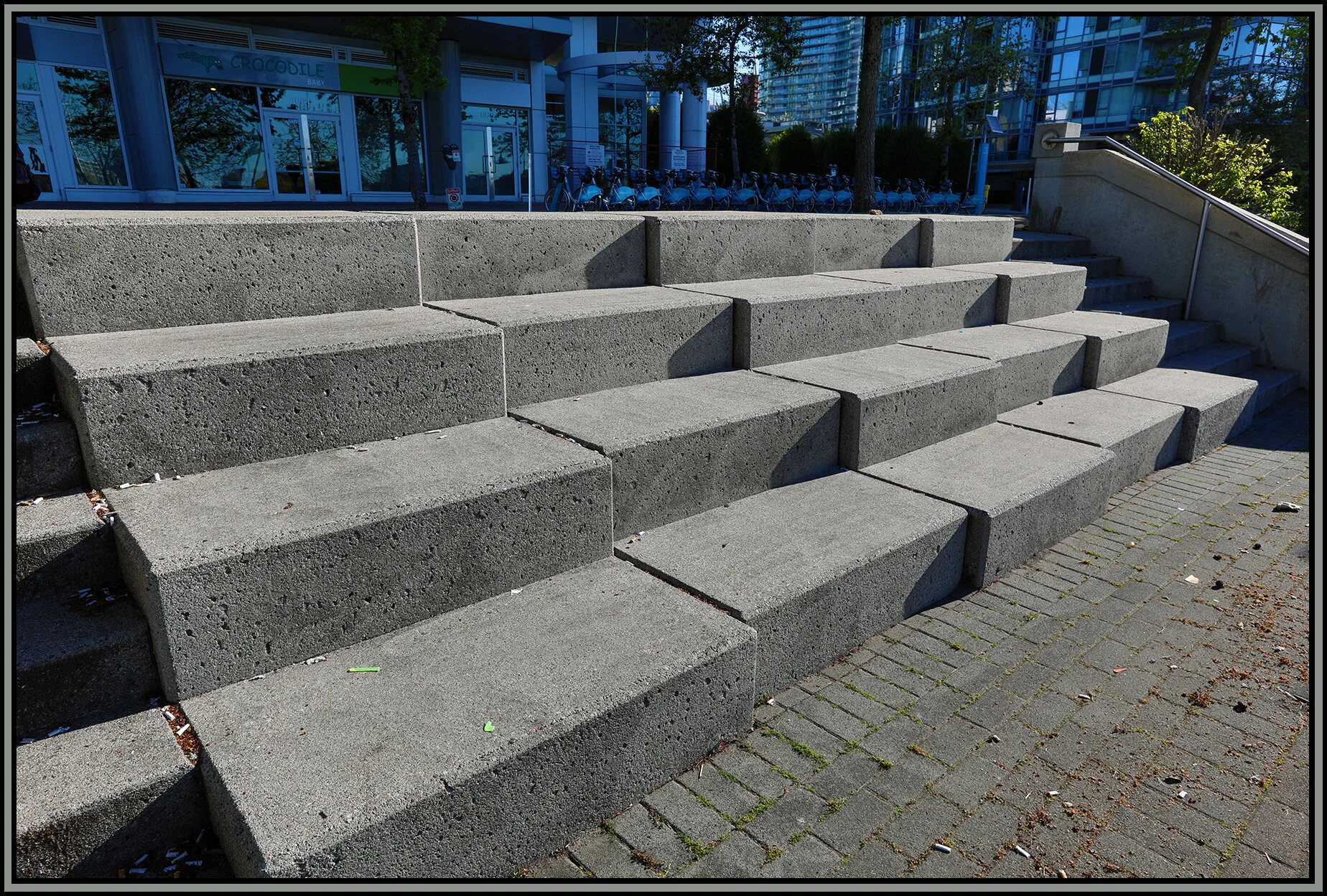 Benches Marinaside_April 30_2019_HDR_E6740_4x6s.jpg