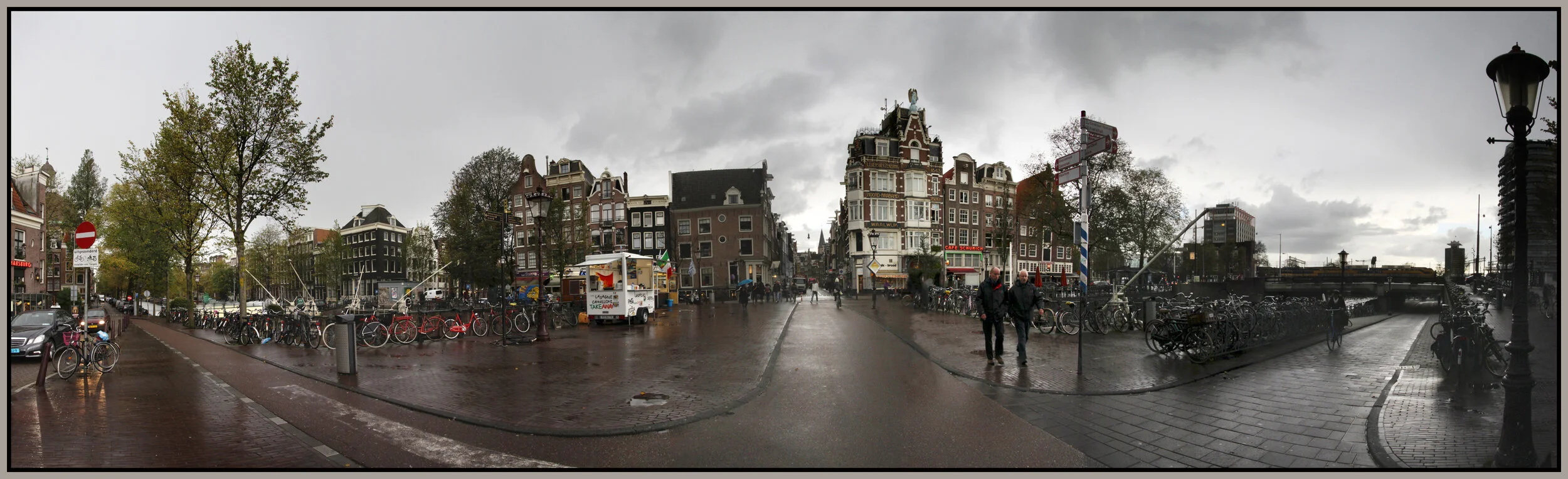 Amsterdam_Oct 18_2011_Pan_9907_4x12_1s.jpg