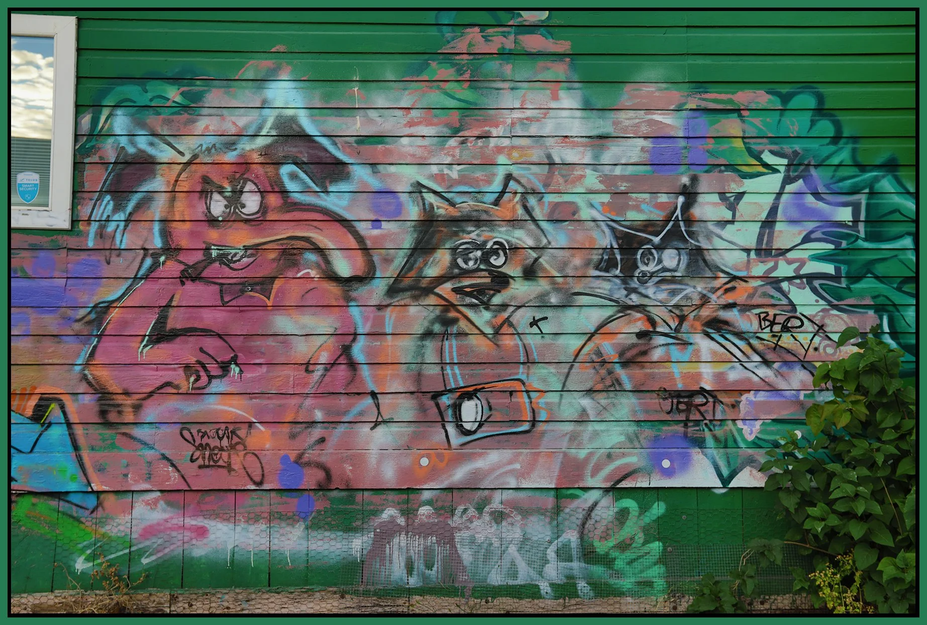 Commercial Dr Alley Grafitti_Jul 7_2026_HDR_4L6468_4x6s.jpg