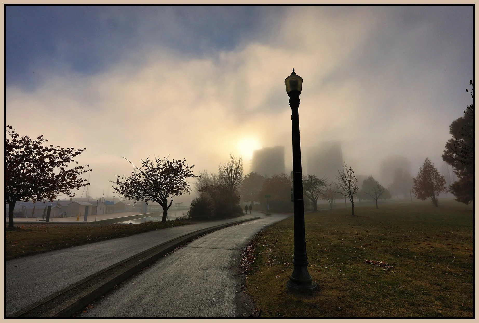 Devonian Pk Fog_Nov 15_2022_HDR_5C5970_peWw_4x6s.jpg