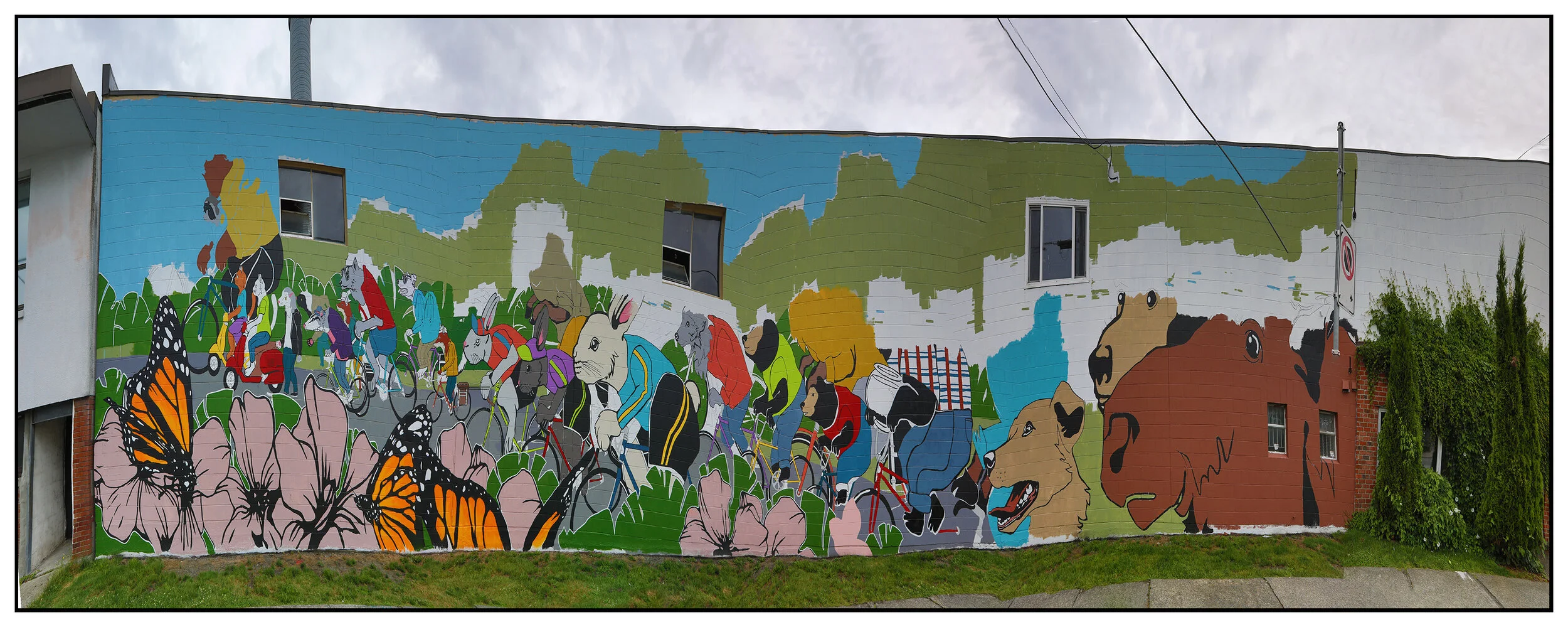 1451 Adanac St Mural_Jun 13_2021_HDR_Pan_5A8286_1_4x10s.jpg