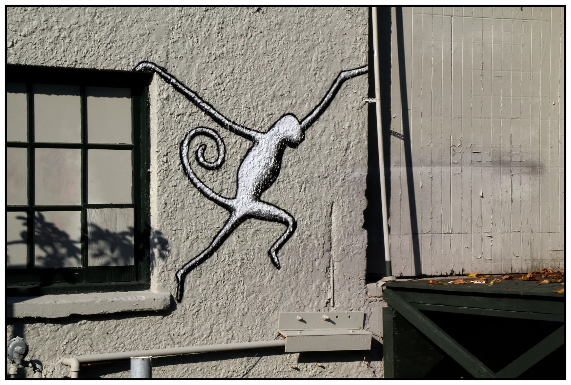 Prior St Mural_Oct 16_2010_1859_4x6s.jpg