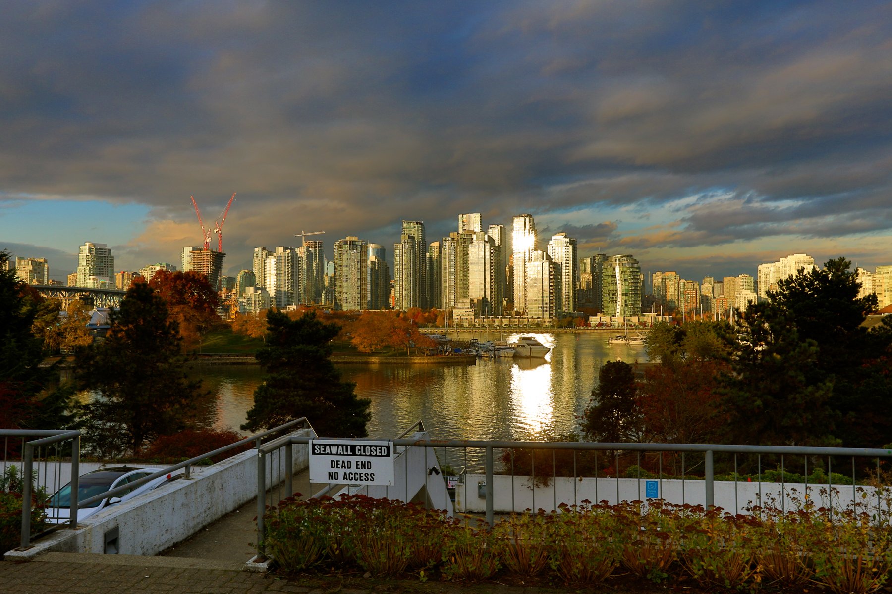 1 View Lkg N Vancouver_Oct 31_2017_HDR_B6336_4x6.jpg