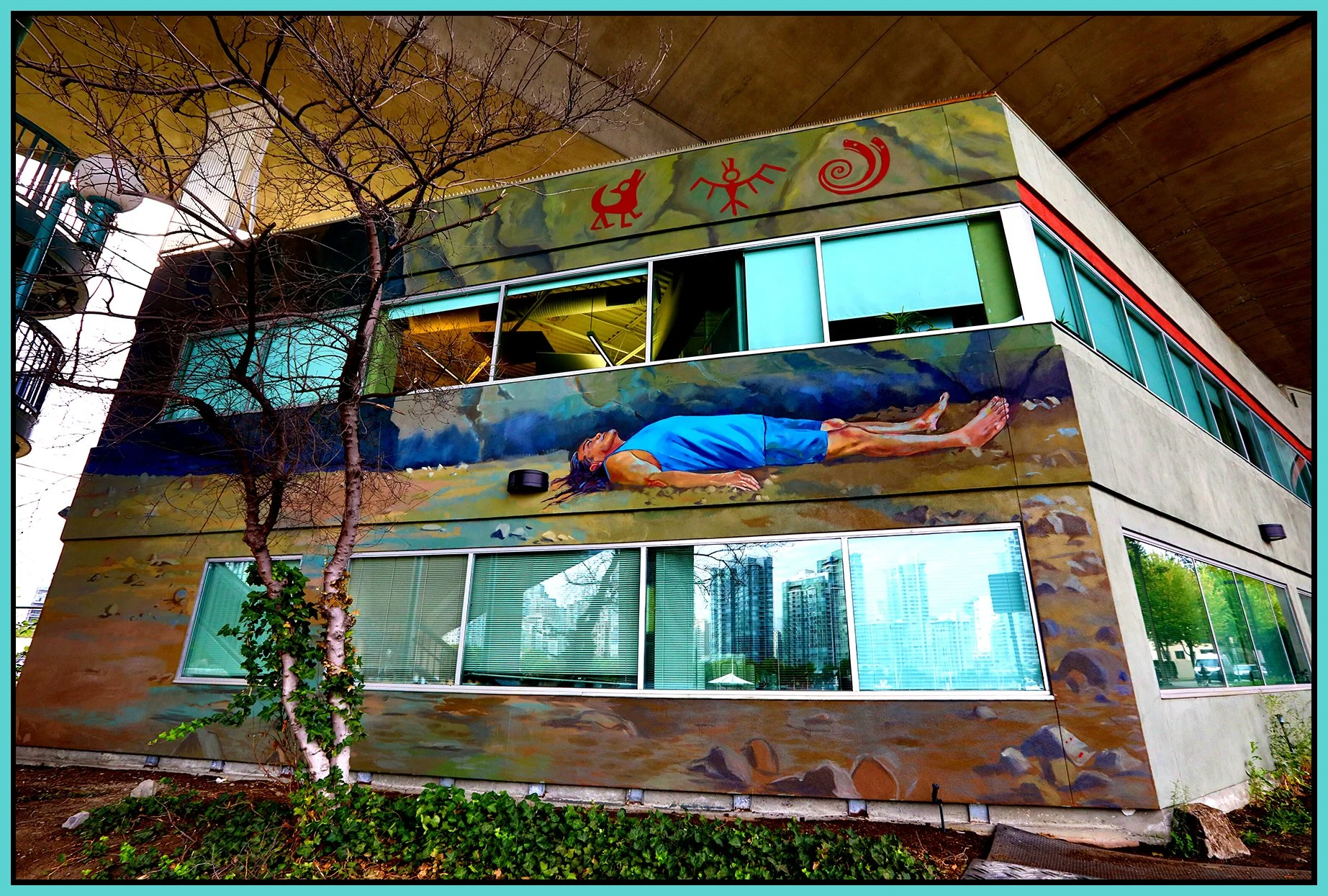 3 View Cambie Bg Mural_Aug 16_2024_HDR_5E8418_peWow Effct1_4x6s.jpg