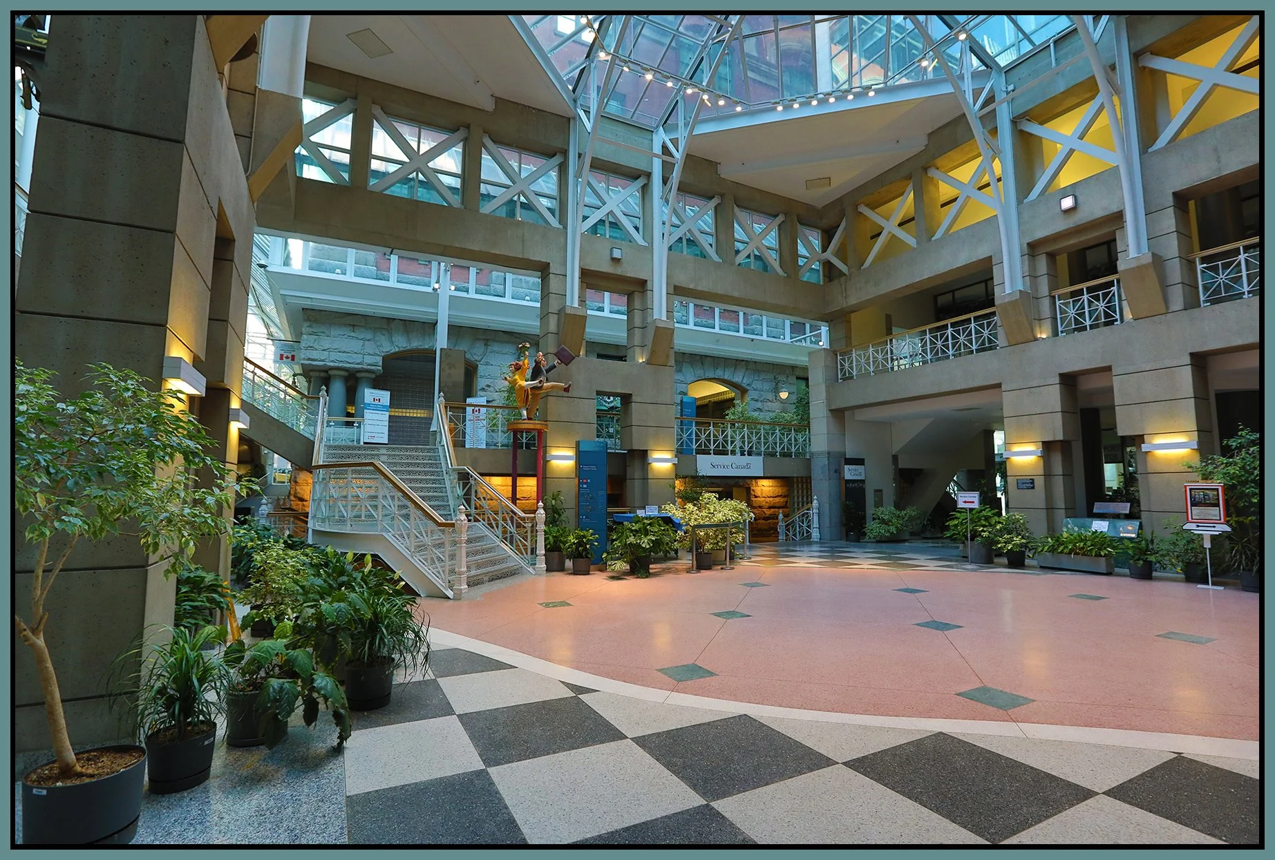 Sinclaire Ctr Attrium_Aug 9_2025_HDR_4K0322_4x6s.jpg