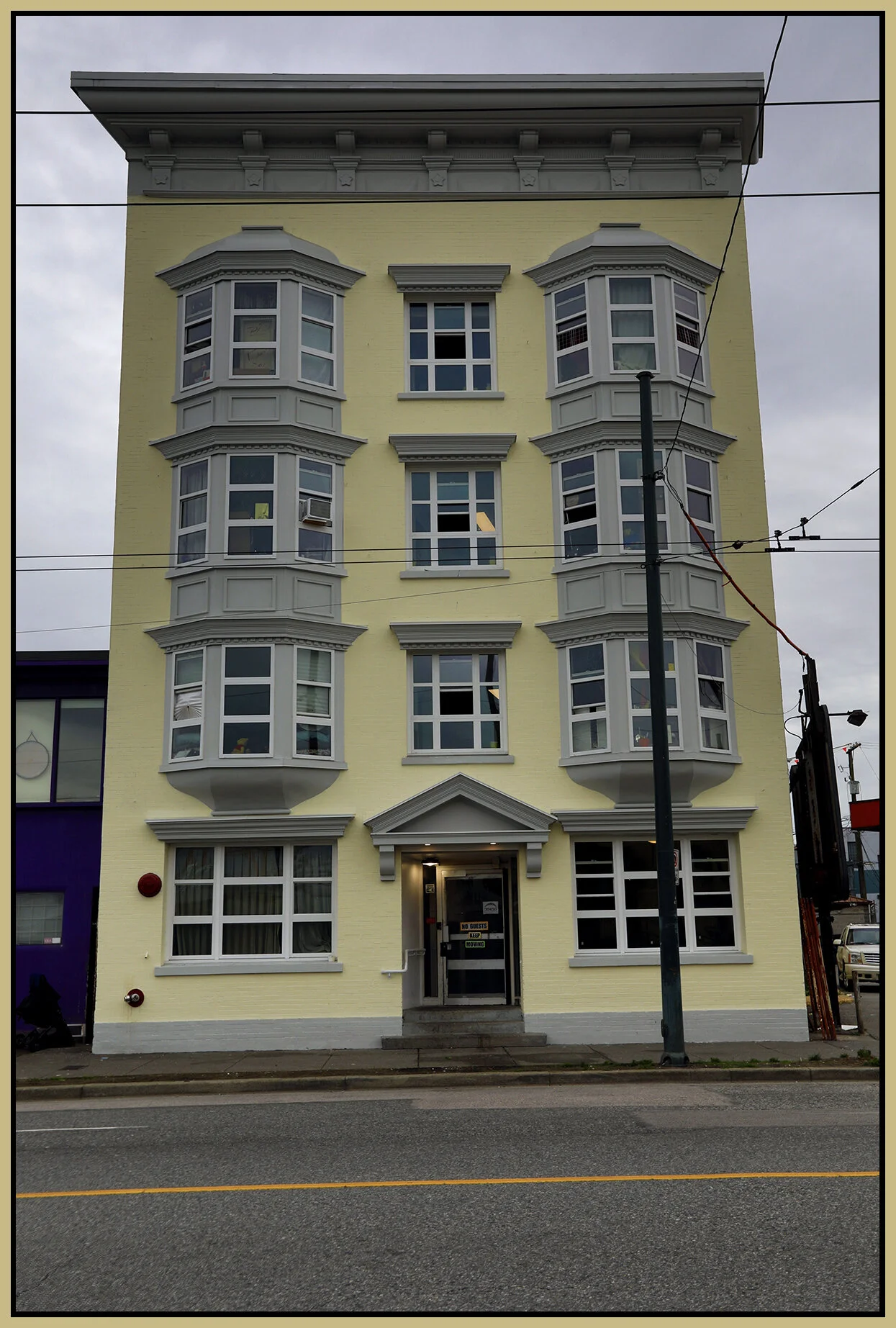 1503 Powell St_Jun 26_2020_HDR_4F7571_4x6s.jpg