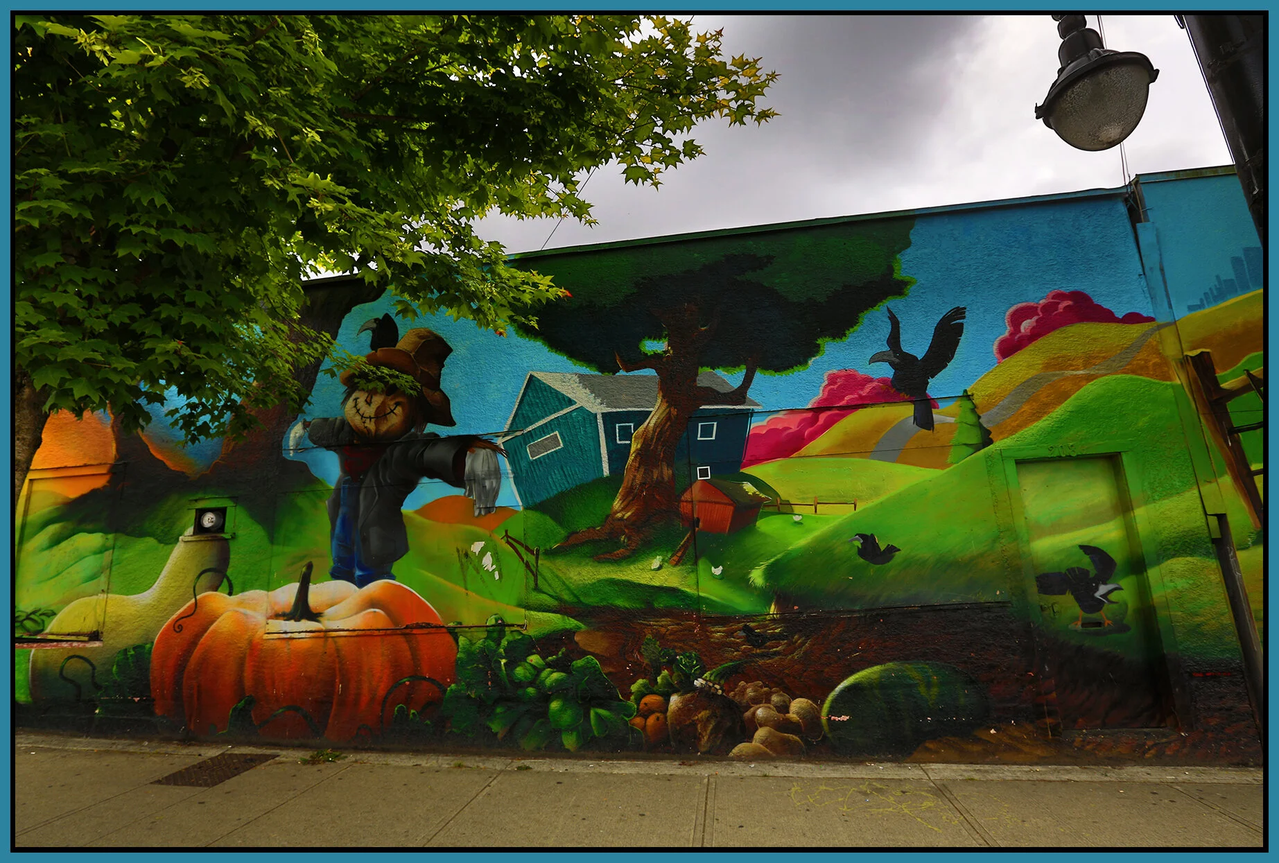 Commercial Dr Mural_Jun 9_2013_HDR_A5855_4x6s.jpg