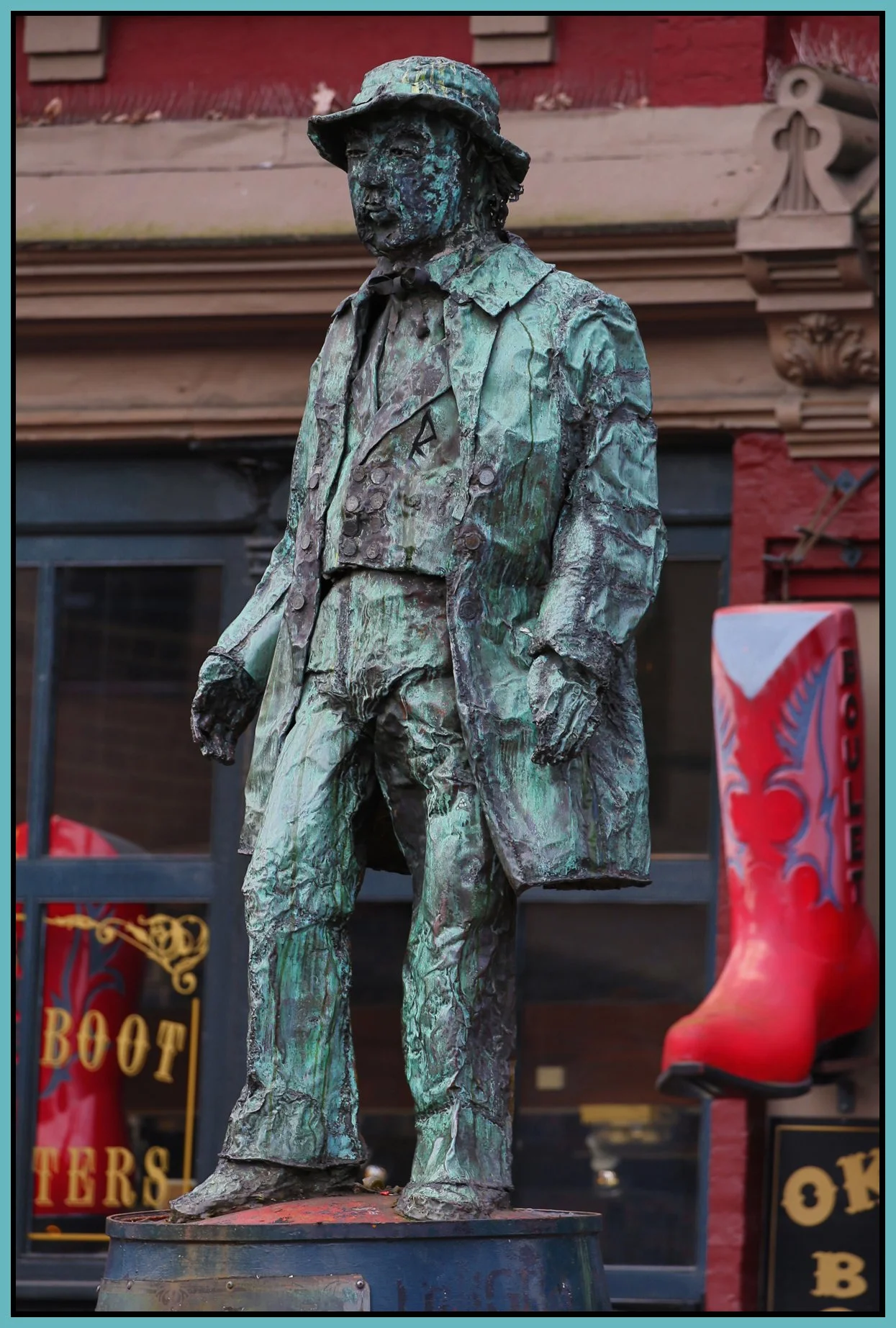 Gastown_Gassy Jack_Jan 25_2016_HDR_K7404_4x6s.jpg