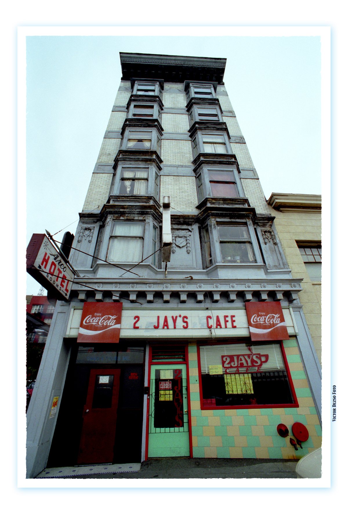 2 Jays cafe_10_1_4x6.jpg