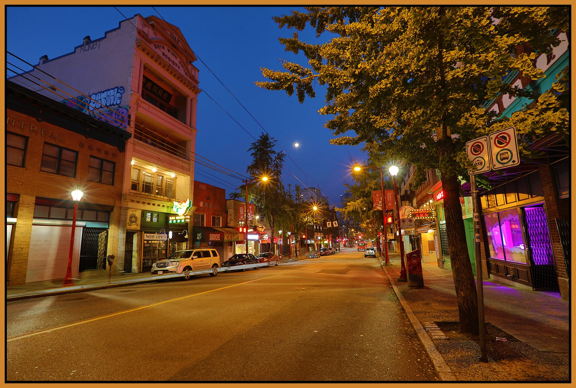 Chinatown Vancouver_Oct 3_2020_HDR_4G6387_4x6s.jpg