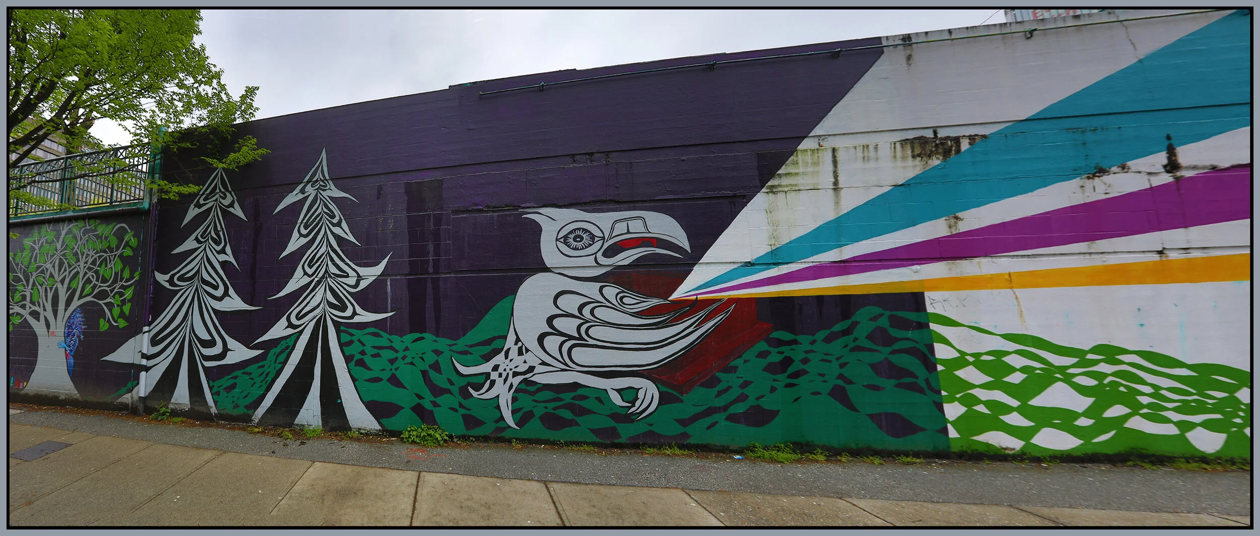 Beatty St Mural_Apr 23_2019_HDR_Pan_E3376_4x9s.jpg