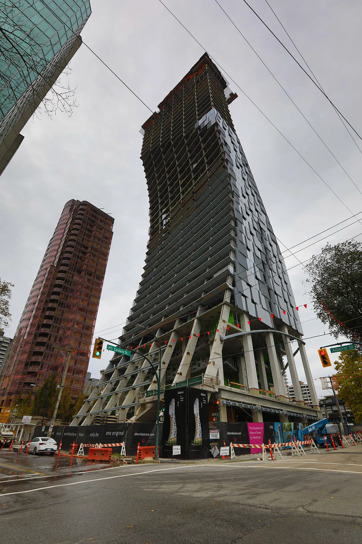 1568 Alberni Const_Oct 12_2021_HDR_5A6760_4x6.jpg