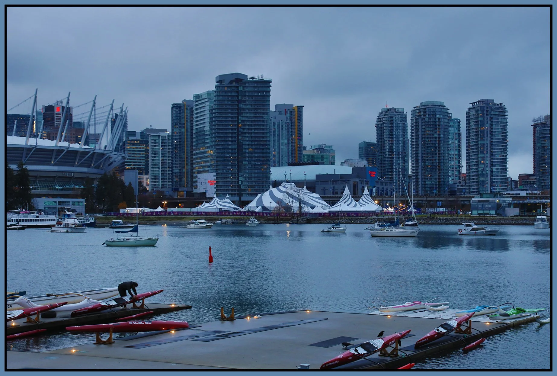 Cirque Du Soliel_Dec 1-2023_HDR_4H9368_4x6s.jpg