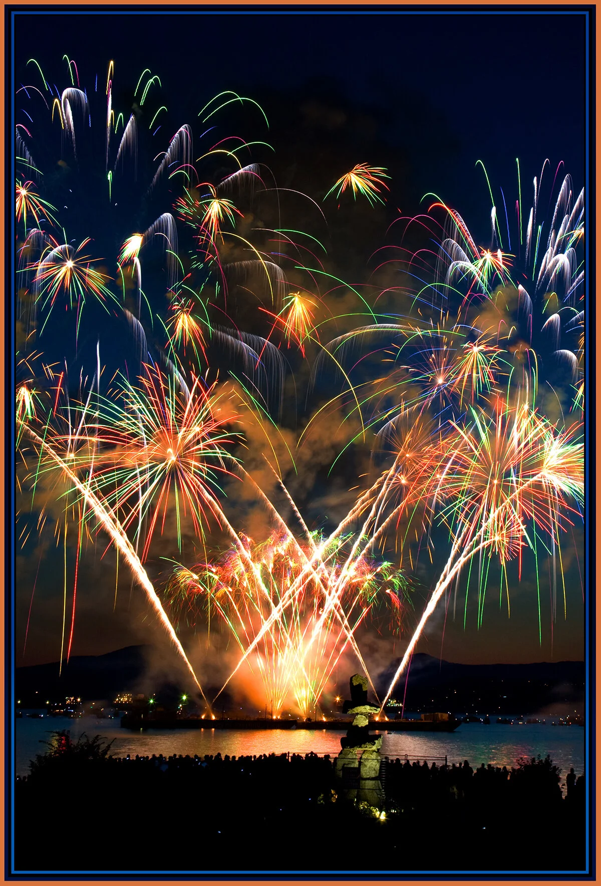 Fireworks_July 22_09_3827v_4x6s.jpg