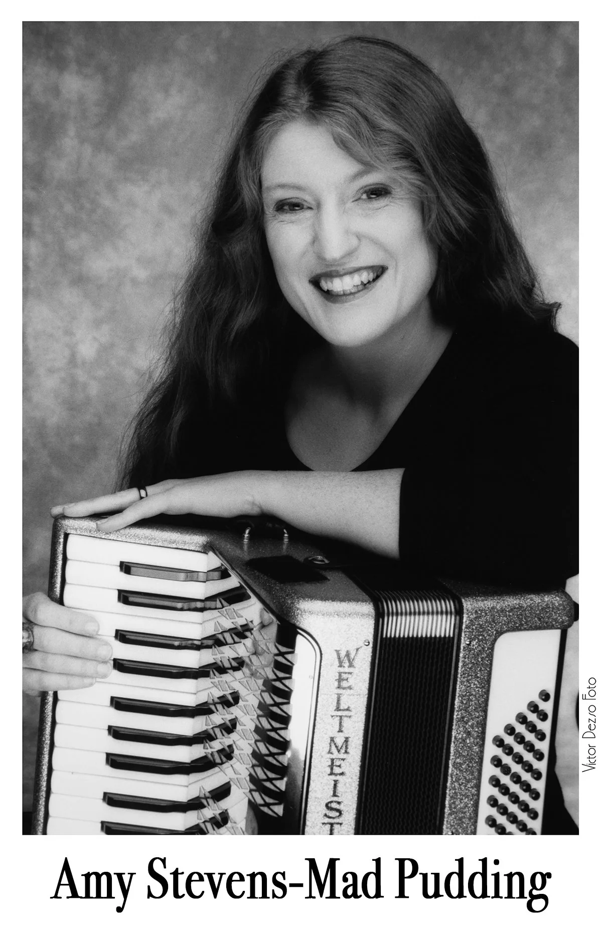 Amy Stevens-Mad Pudding_3008_4x6.jpg