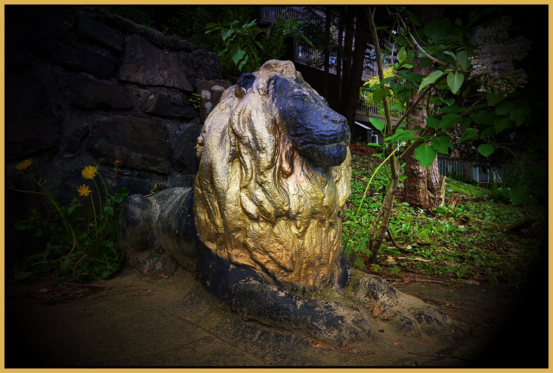 GNW Lion Art_May 6_2022_HDR_5B4106_peIntnSunst_4x6s.jpg