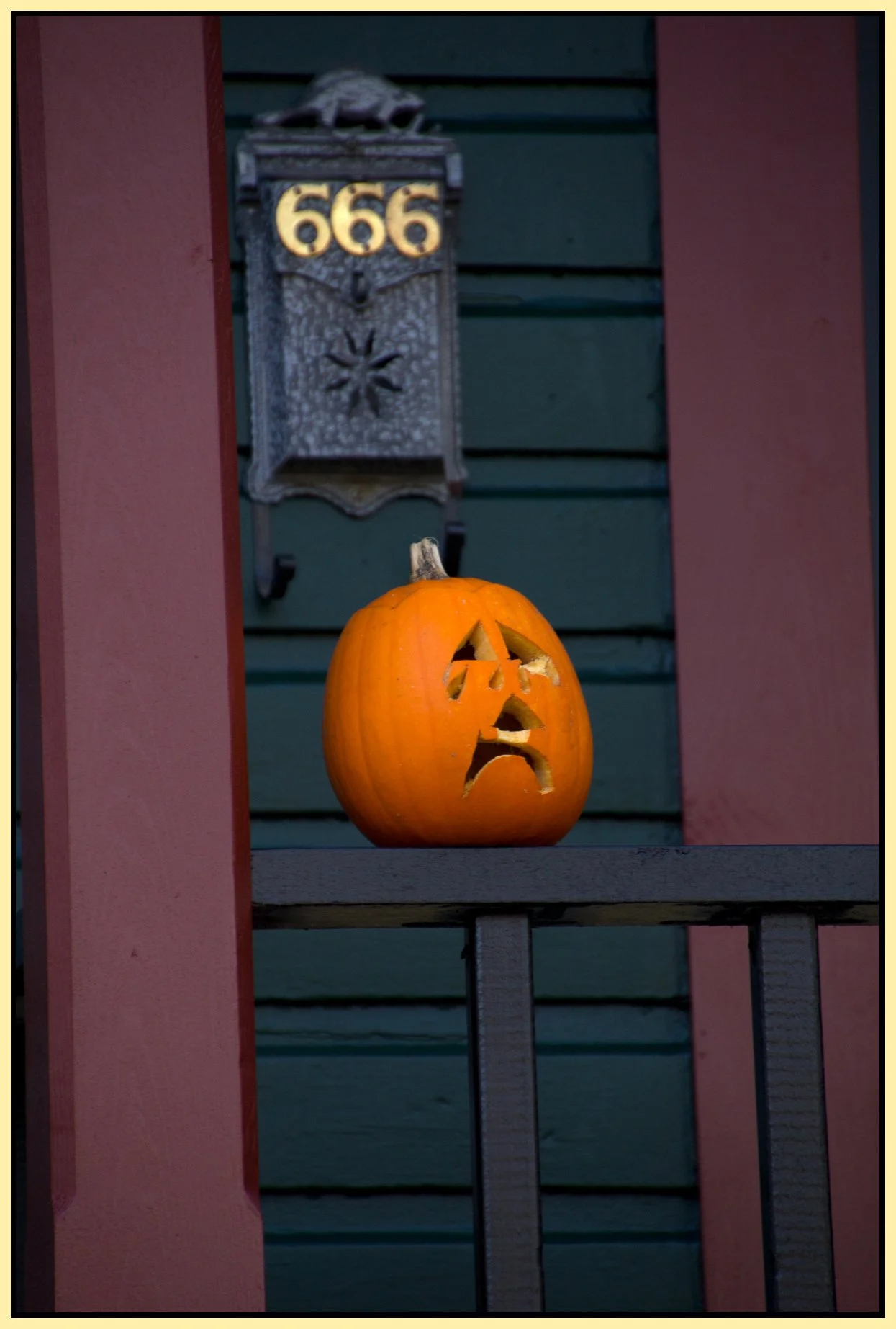 Pumpkins_Nov 8_2012_1287_4x6s.jpg