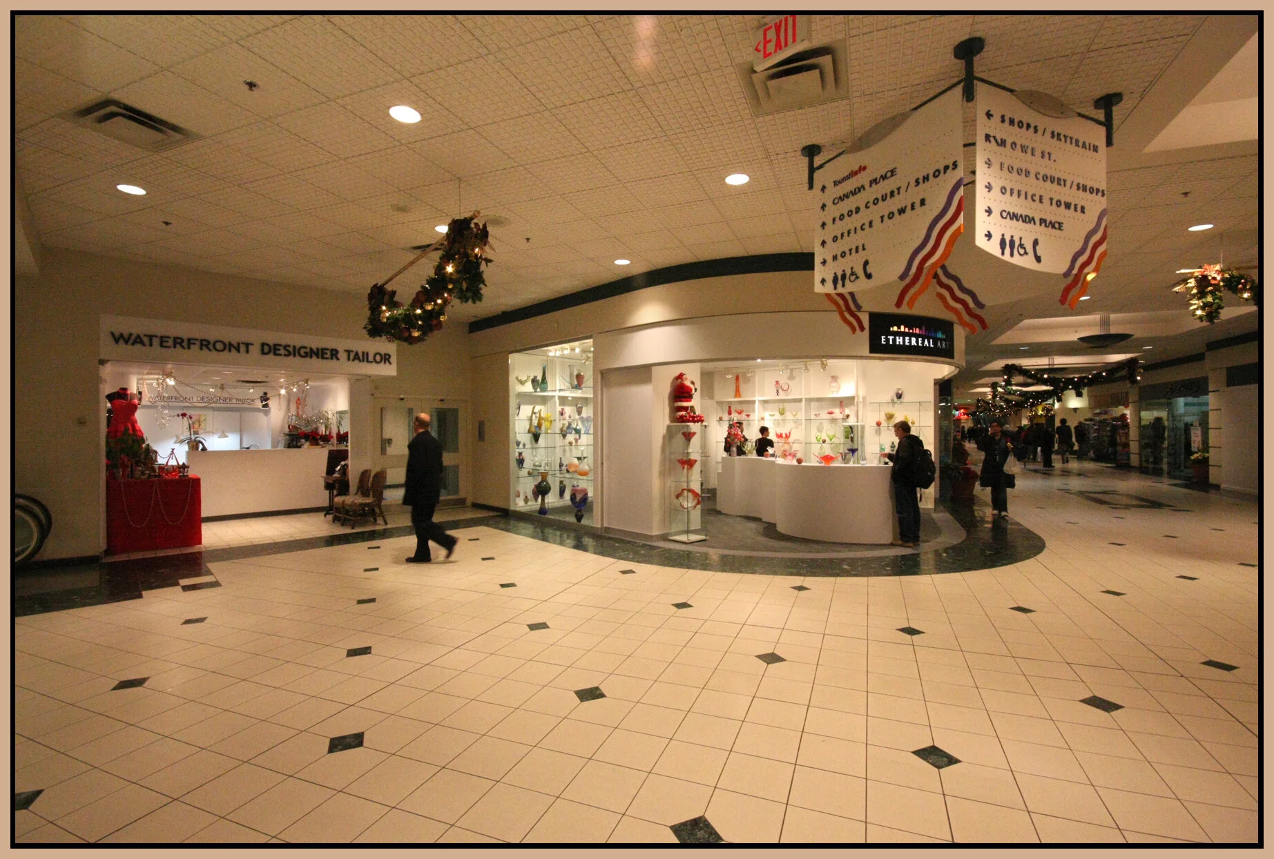 Waterfront Centre_9733_4x6s.jpg