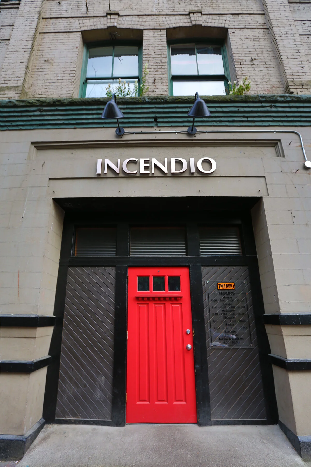 Gastown Incendio_May 19_2016_HDR_K3871_4x6.jpg