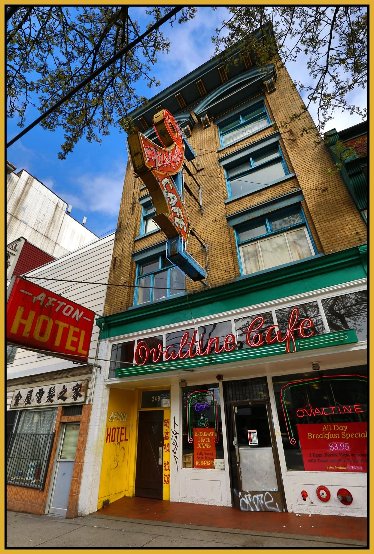 Ovaltine Café_Mar 26_2014_HDR_E6948_4x6 2s.jpg