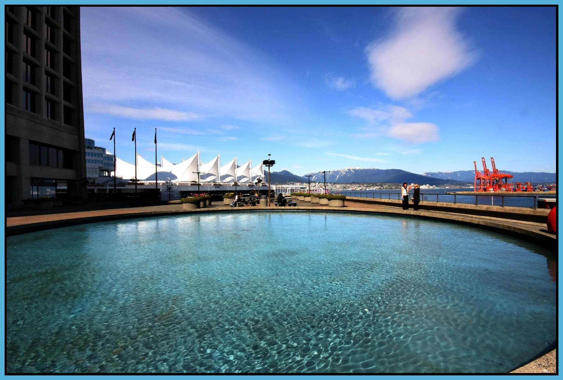 The Sails_Apr 22_2008_5232_4x6s.jpg