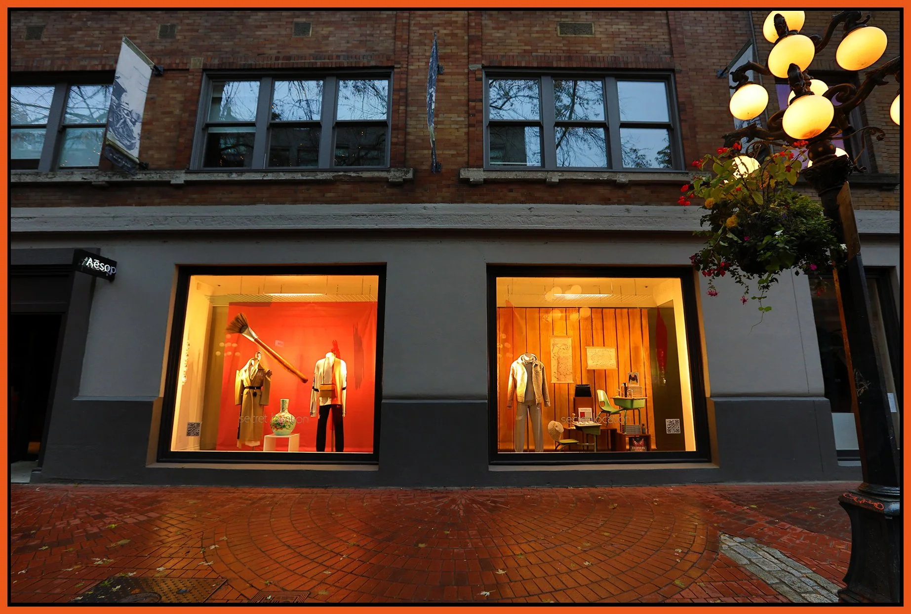 Gastown Window_Oct 3_2021_HDR_5A5024_4x6s.jpg