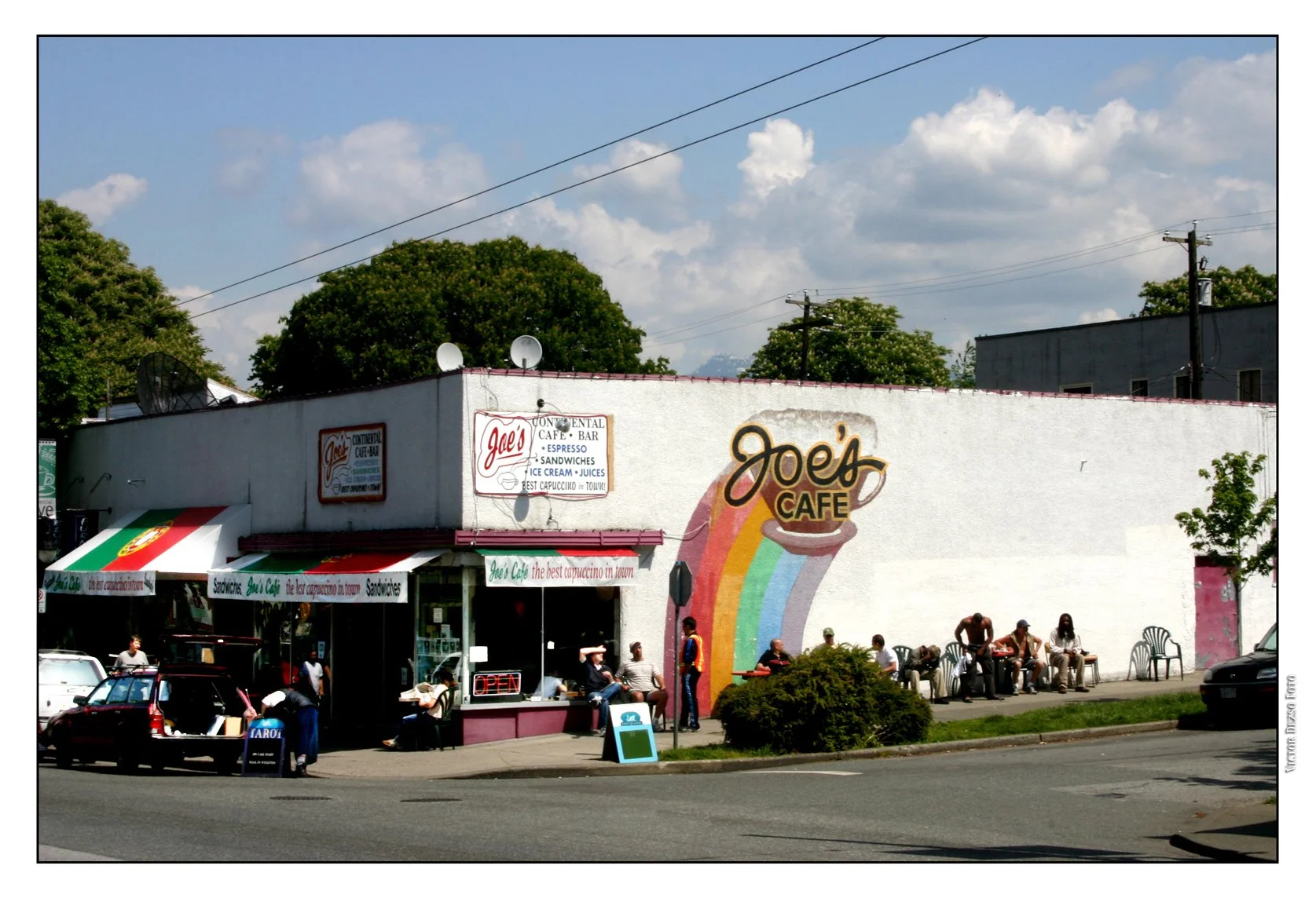 Joe's Cafe_May 13_2004_2352_4x6s.jpg