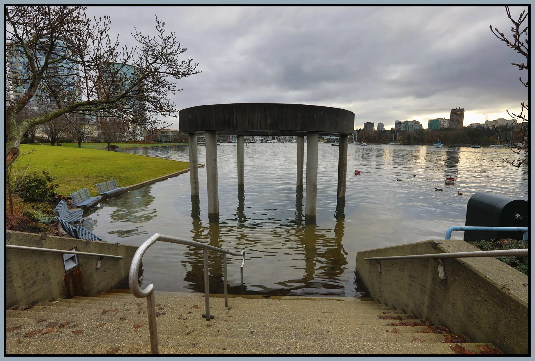 Concord Pacific False Creek Hi Tide_Dec 28_2022_HDR_5D1679_4x6s.jpg